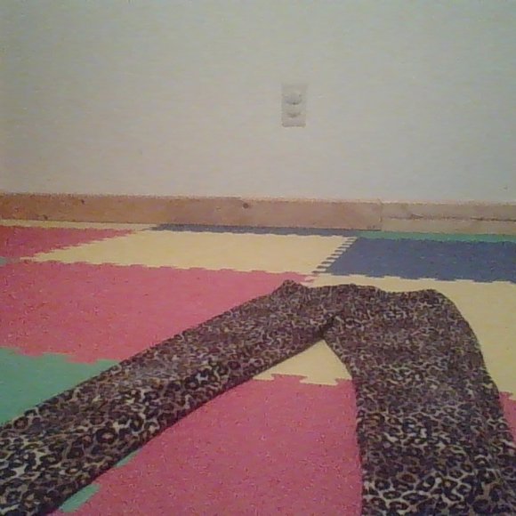 Cheetah leggings - Picture 2 of 5